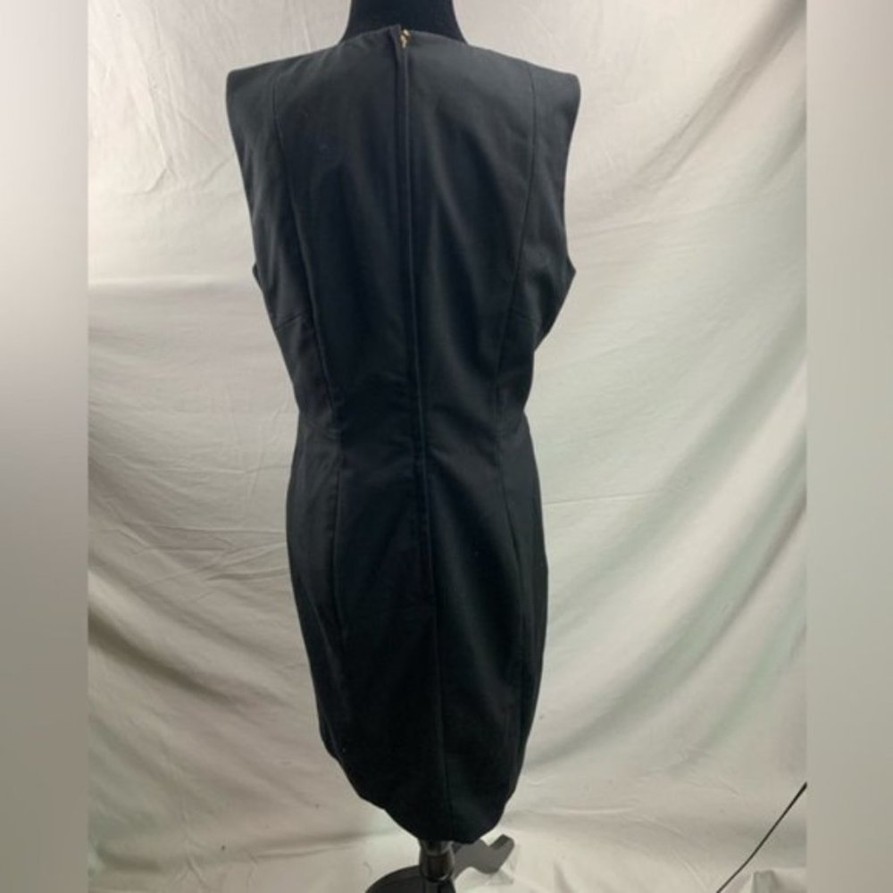 Black Sleeveless Dress - Picture 3 of 4